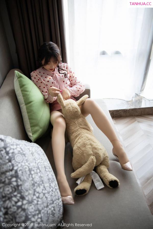 陈芝 芝芝Booty [XIUREN]高清写真图 2019.10.21 芝芝Booty第34张图片